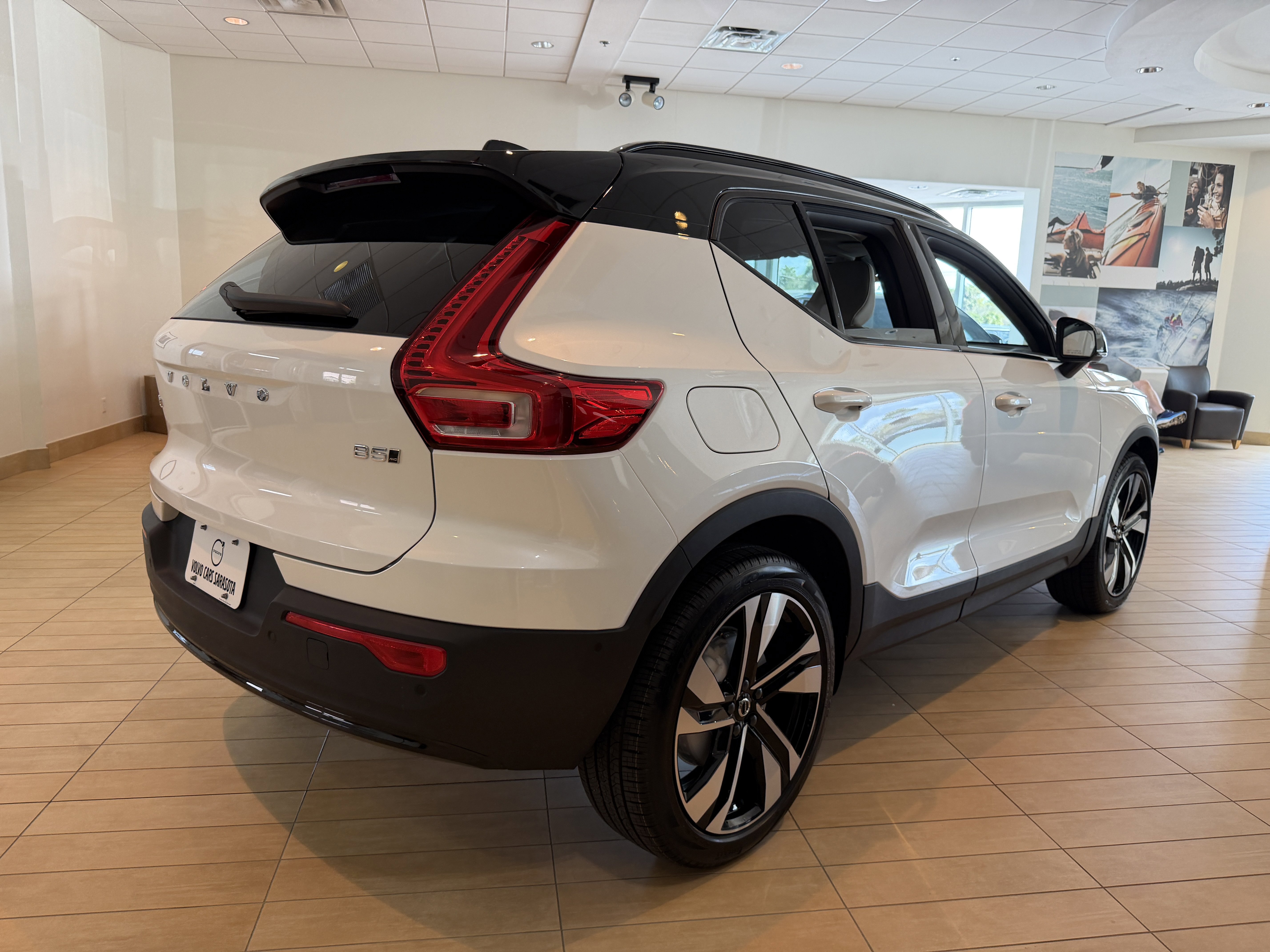 New 2026 Volvo XC40 B5 Ultra w/ Protection Package image 2