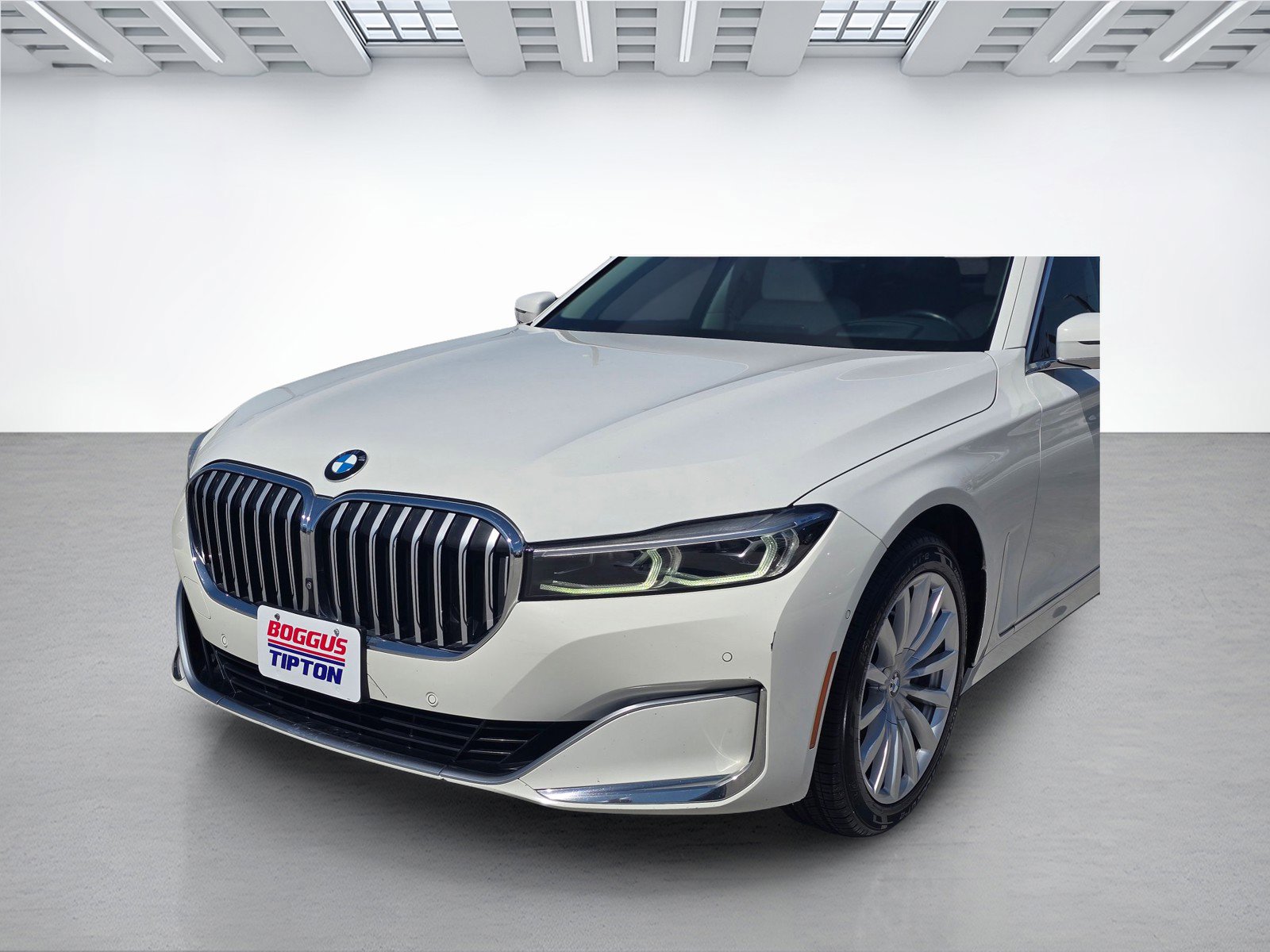 Used 2022 BMW 740i w/ Premium Package RWD image 8