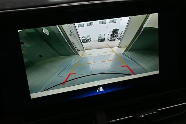 New 2026 Chevrolet Trax ACTIV w/ Sunroof Package FWD image 27