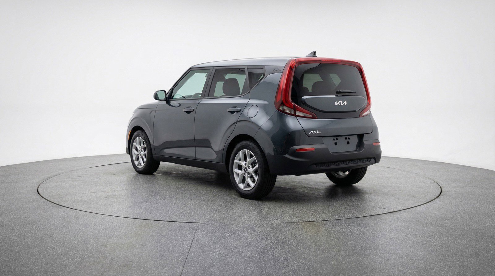 Used 2025 Kia Soul LX w/ LX Technology Package FWD image 6