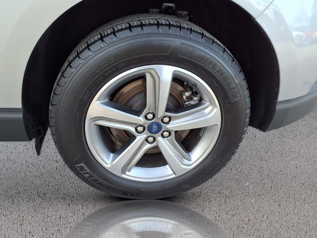 Used 2022 Ford Edge SEL w/ Convenience Package image 35