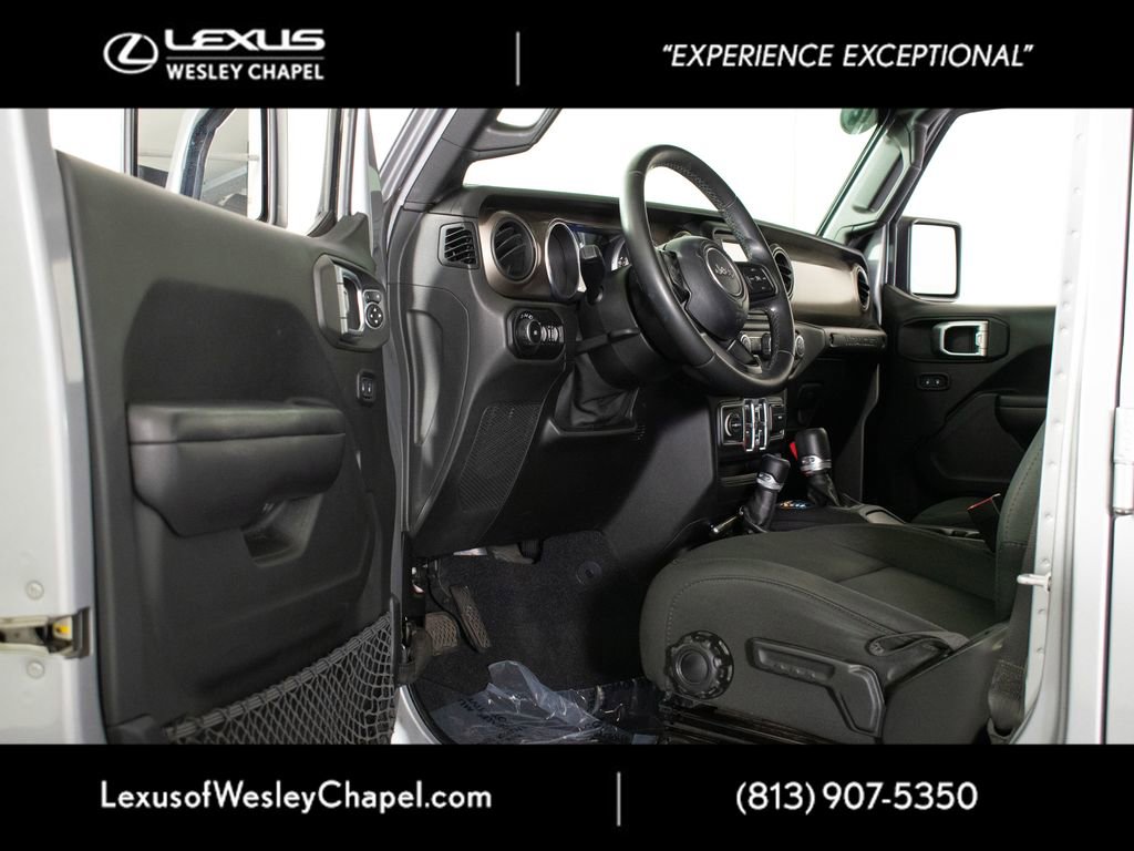 Used 2018 Jeep Wrangler Unlimited Sport S image 17