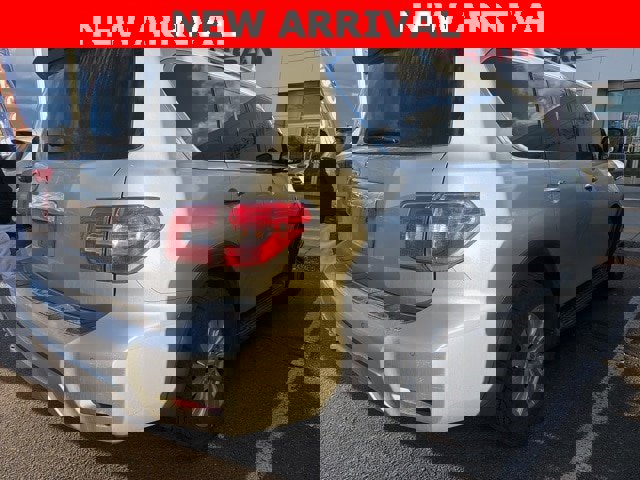 Used 2018 Nissan Armada SV w/ Driver Package image 3