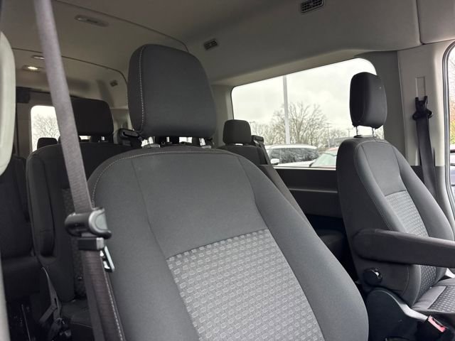 Used 2023 Ford Transit 350 XLT image 25