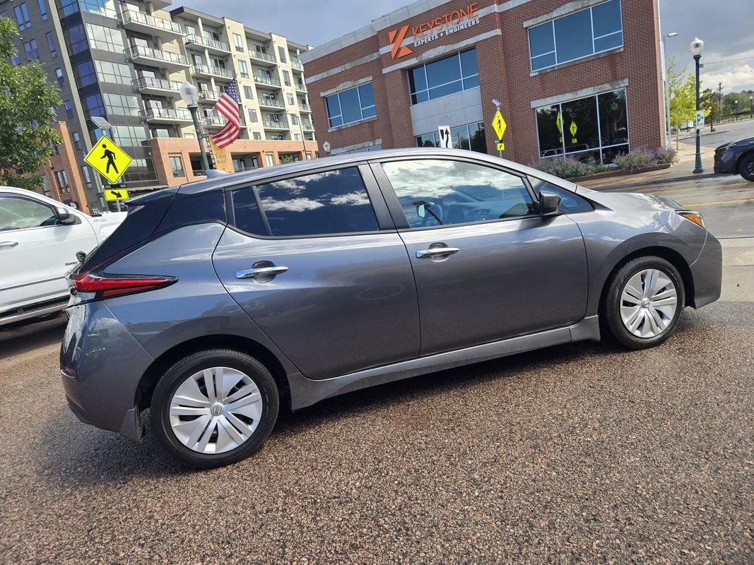 Used 2025 Nissan Leaf S FWD image 13