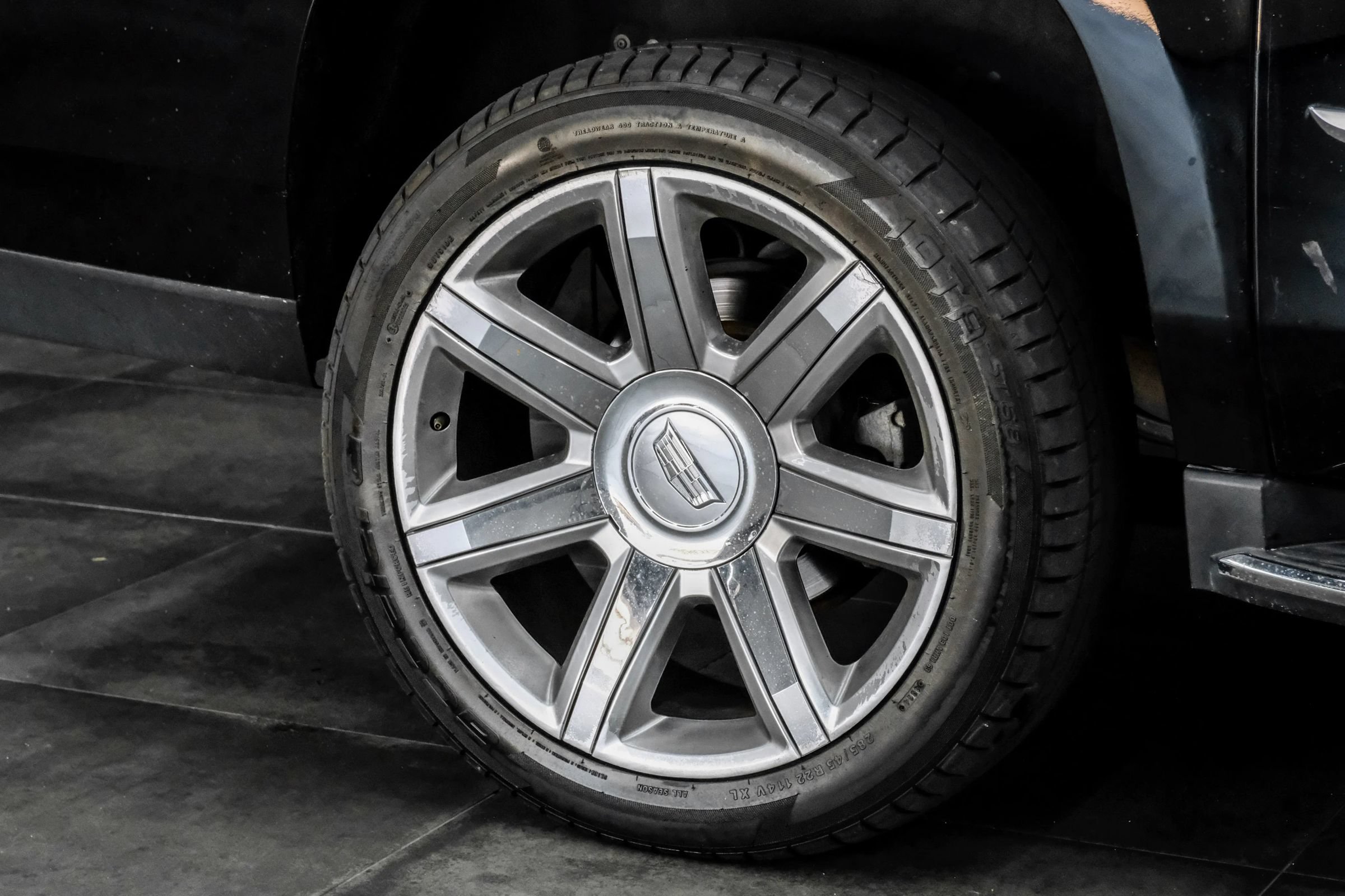 Used 2020 Cadillac Escalade ESV Luxury RWD image 75