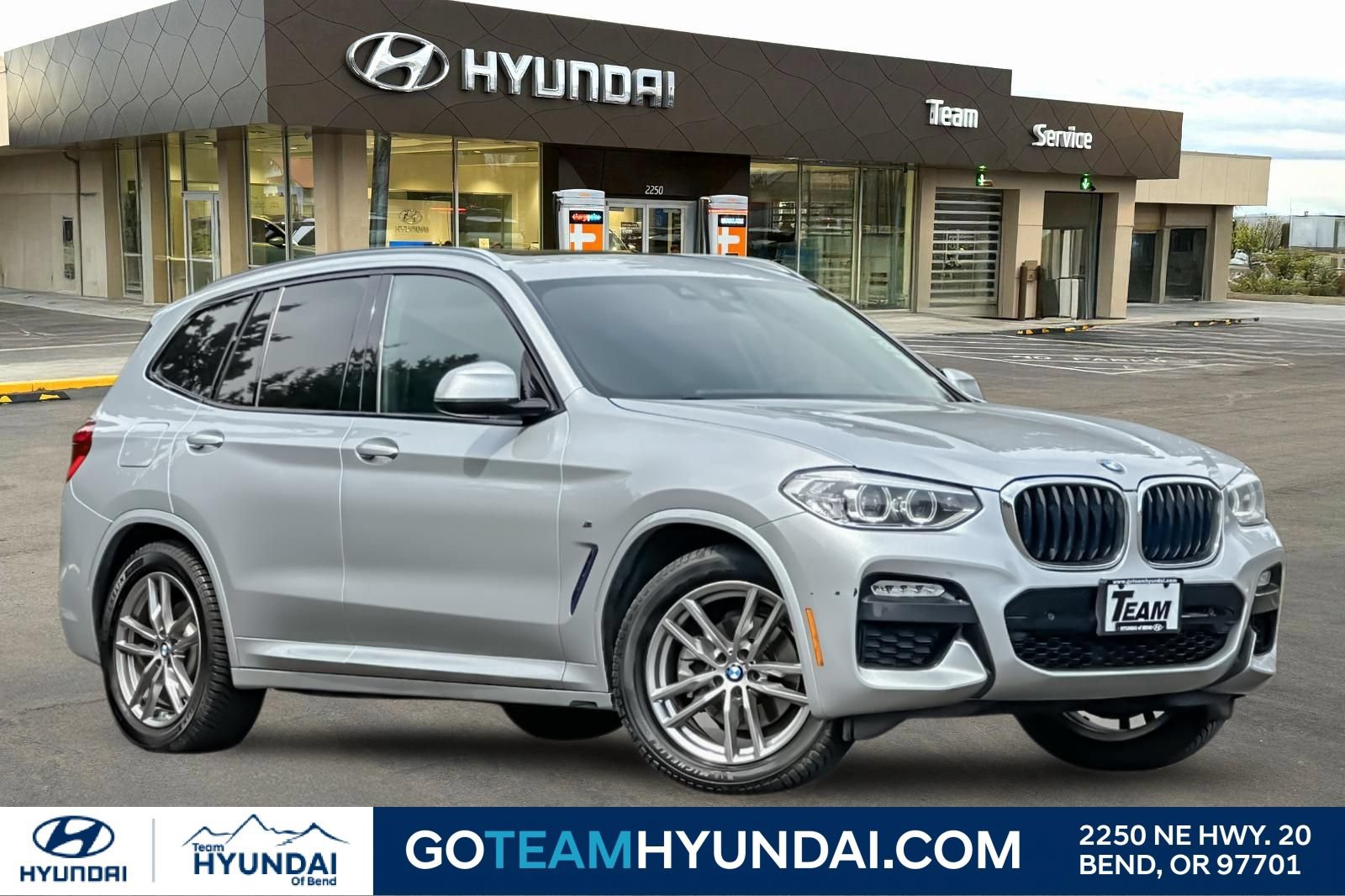 Used 2019 BMW X3 xDrive30i w/ M Sport Package 2