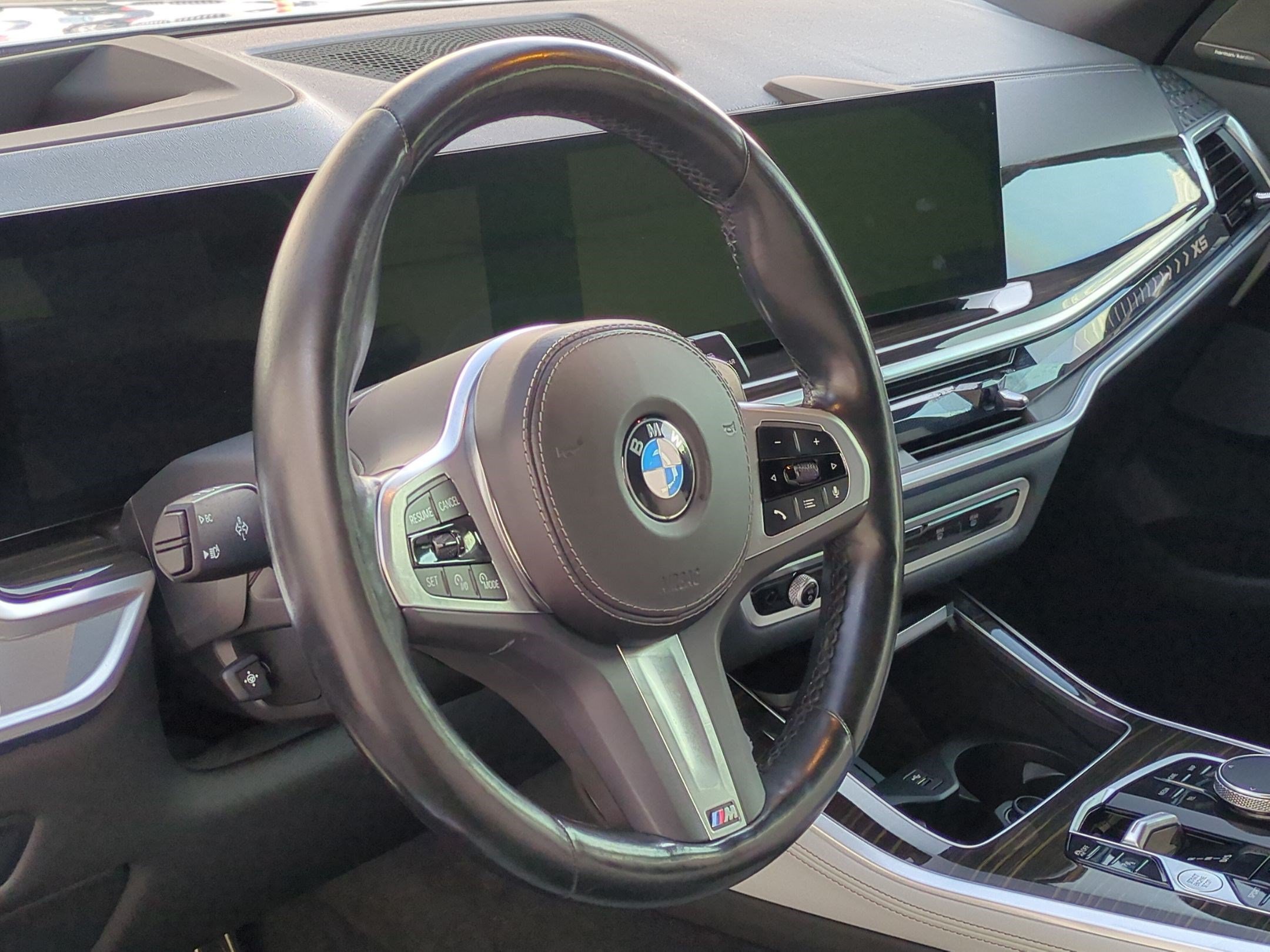 Certified 2024 BMW X5 xDrive40i w/ M Sport Package AWD/4WD image 18