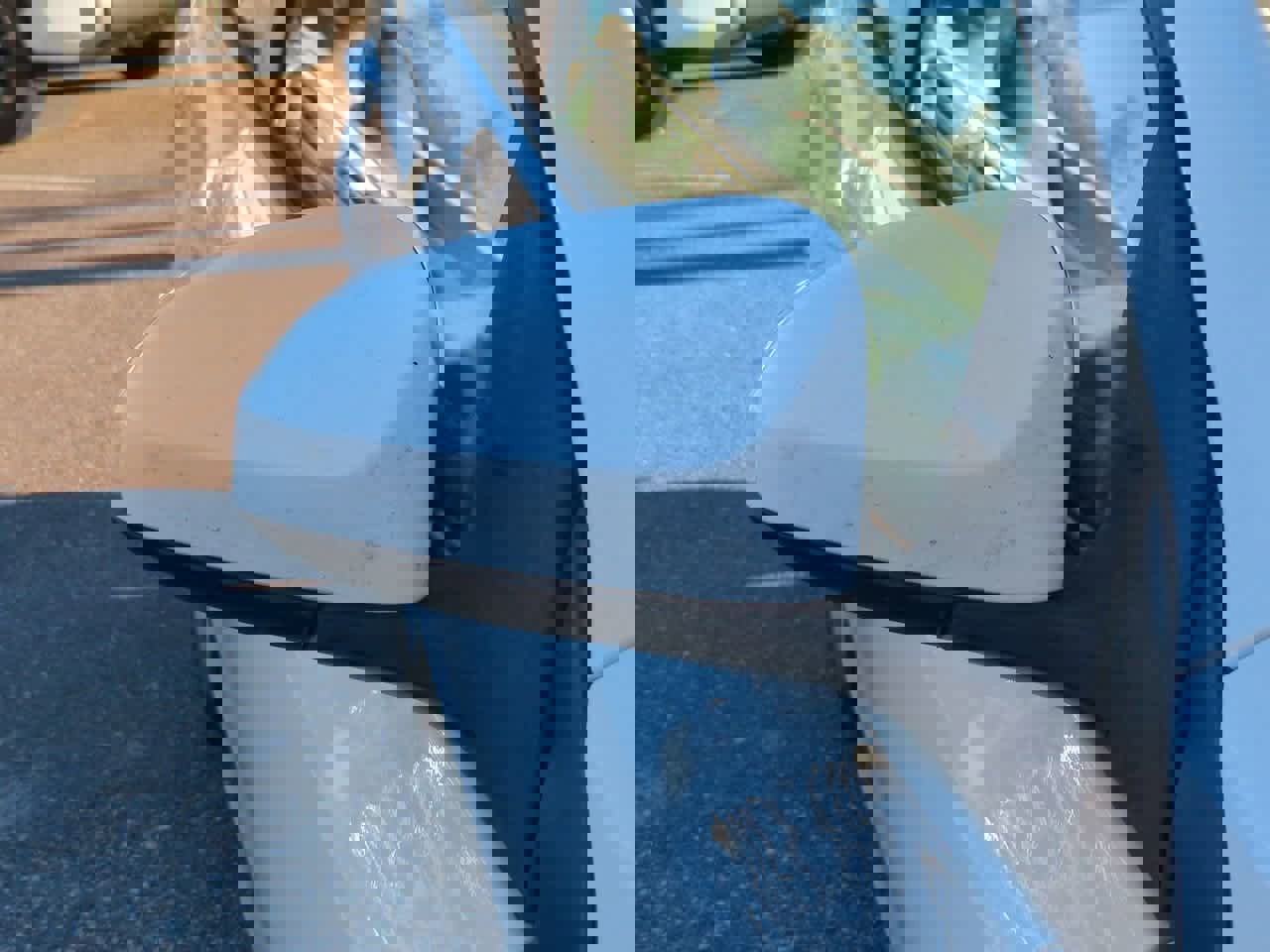 Used 2015 Toyota Corolla L image 11