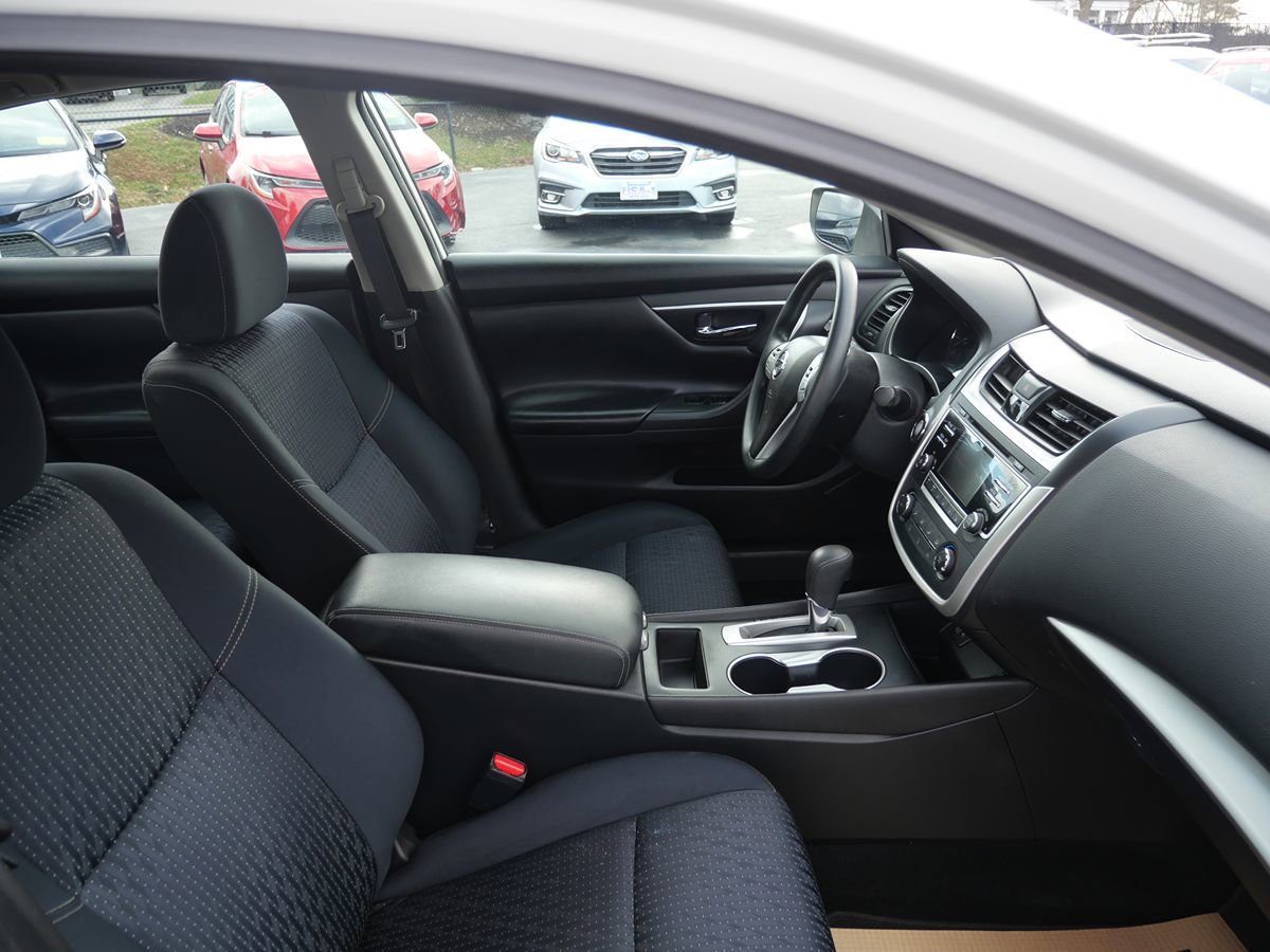 Used 2017 Nissan Altima 2.5 S FWD image 17