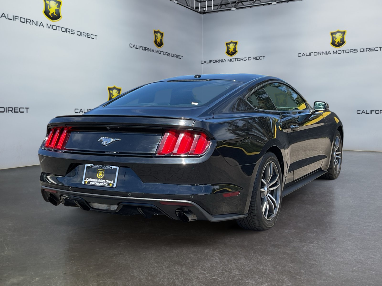 Used 2017 Ford Mustang Premium w/ Equipment Group 201A RWD image 5