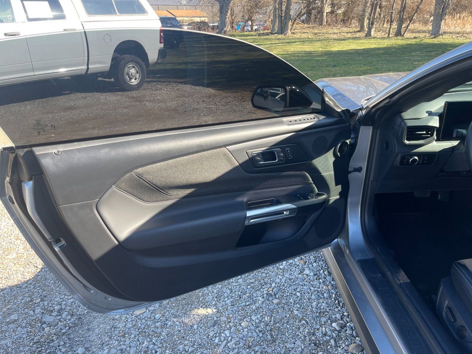 Used 2024 Ford Mustang Coupe image 11