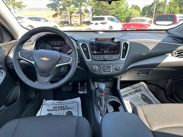 Used 2024 Chevrolet Malibu RS image 8