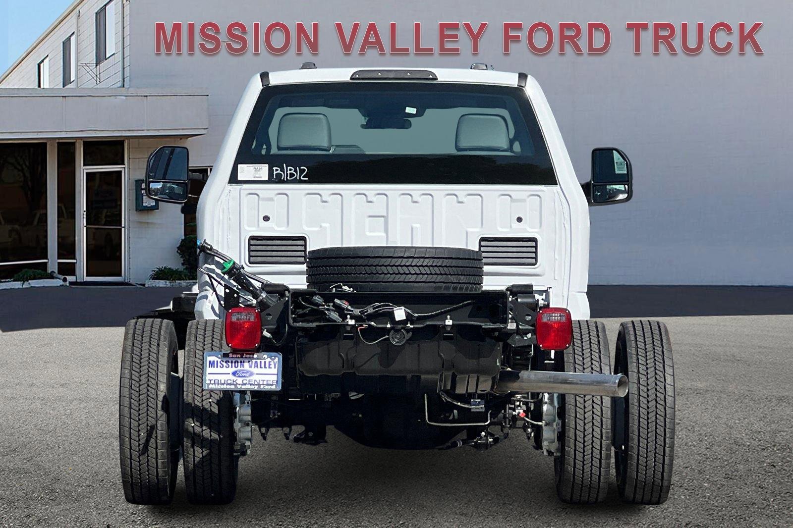 New 2026 Ford F550 2WD Regular Cab Super Duty image 5