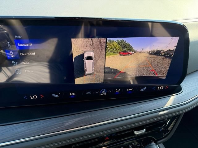 New 2026 Chevrolet Tahoe LT w/ Comfort Package AWD/4WD image 22