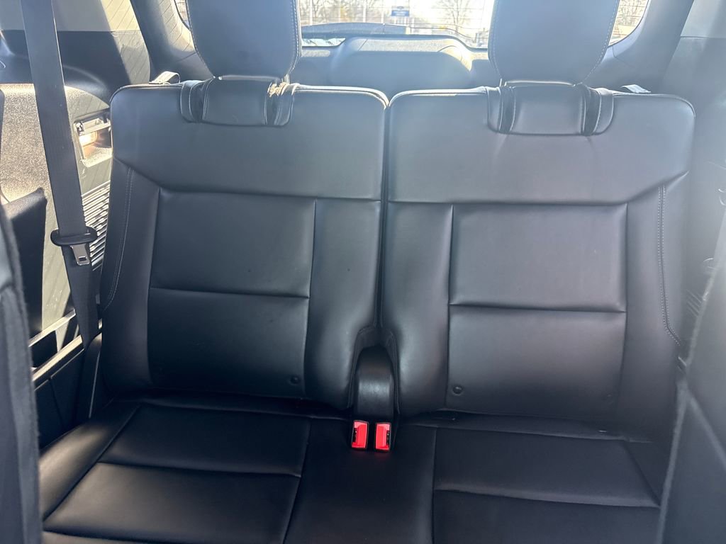 Used 2023 Ford Explorer XLT w/ Equipment Group 202A image 19