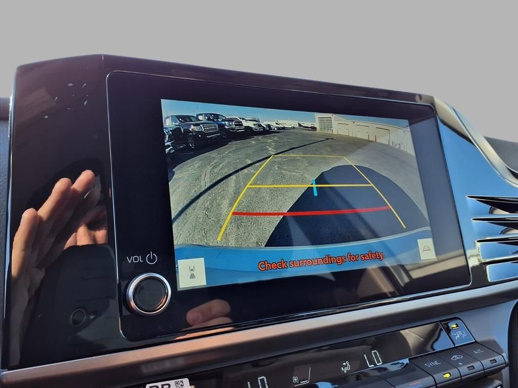 Used 2025 Toyota Camry XSE image 6