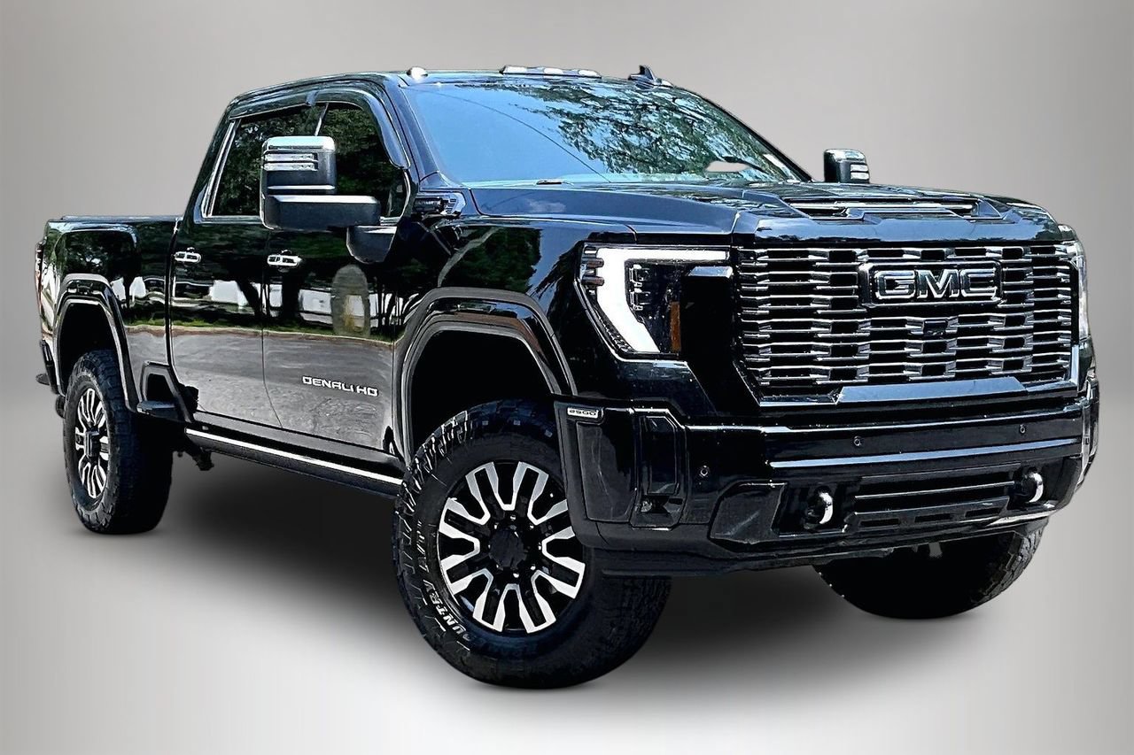 Used 2025 GMC Sierra 2500 Denali Ultimate AWD/4WD image 2