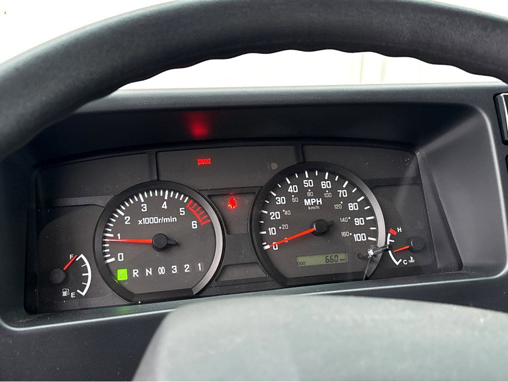 Used 2024 Isuzu NQR image 4