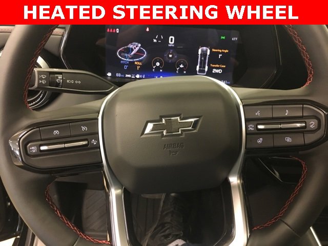 Used 2025 Chevrolet Colorado Z71 w/ Technology Package image 34