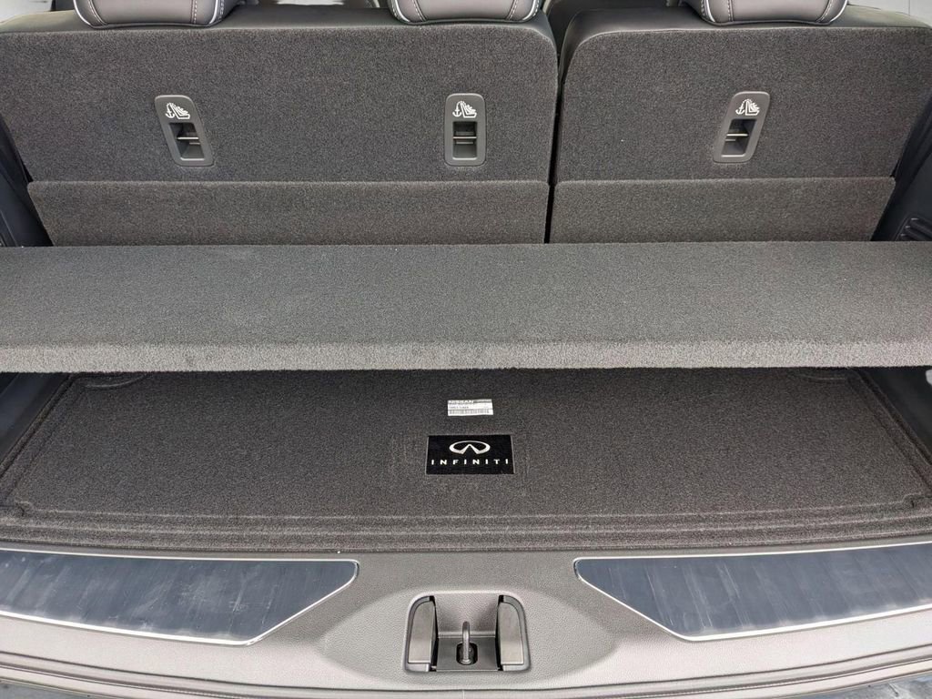New 2026 INFINITI QX80 Autograph w/ Premium Cargo Package image 30