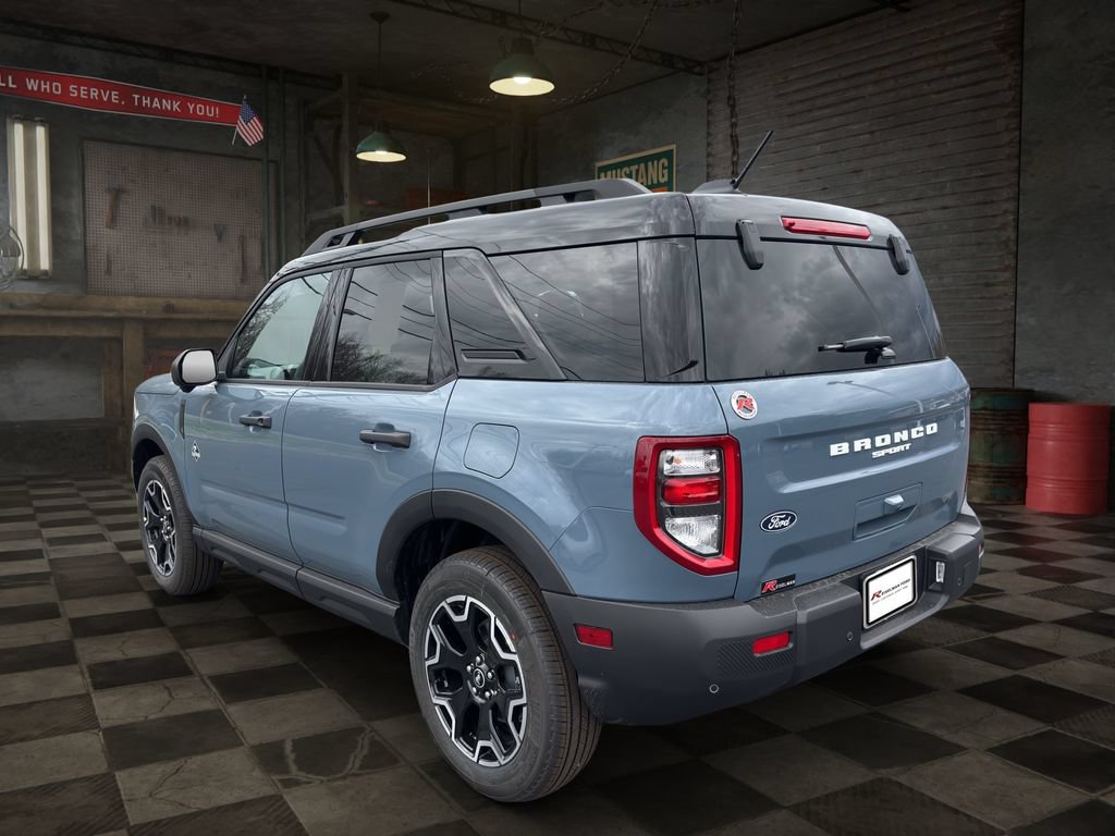 New 2026 Ford Bronco Sport Outer Banks w/ Outer Banks Tech Package+ AWD/4WD image 4
