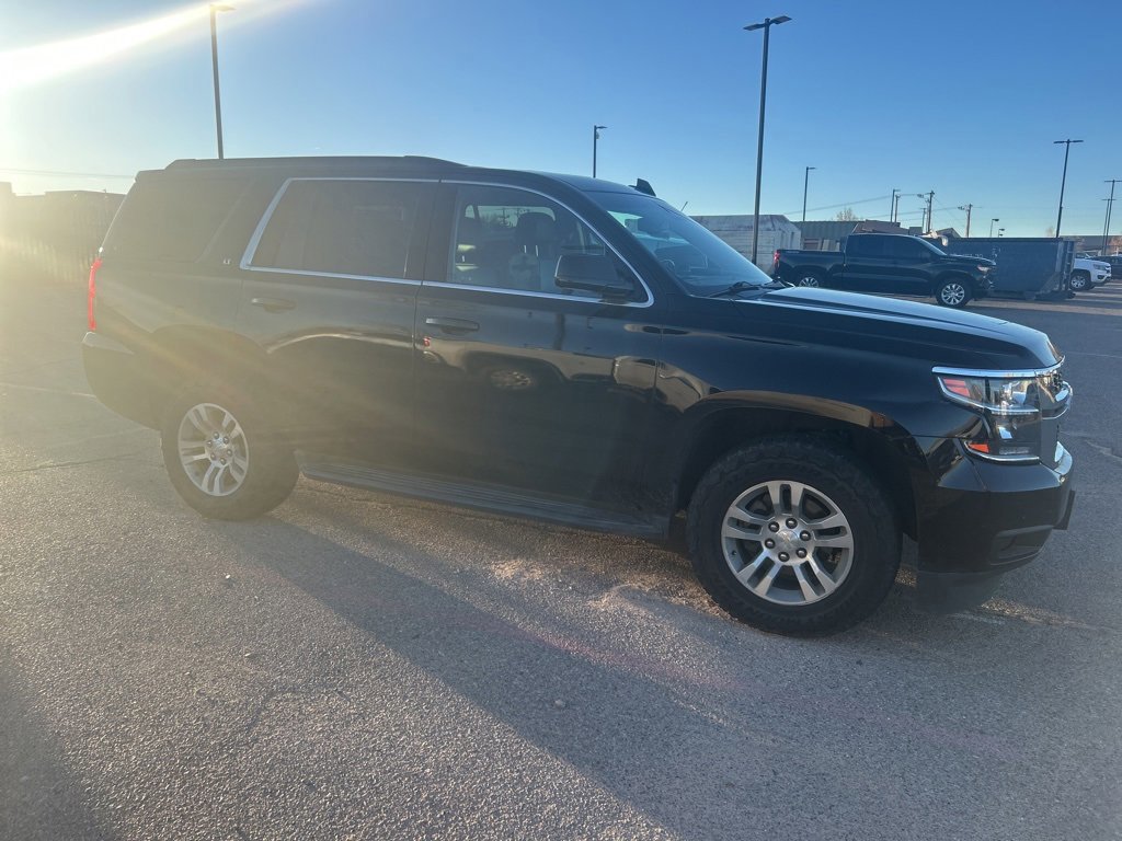 Used 2019 Chevrolet Tahoe LT image 2