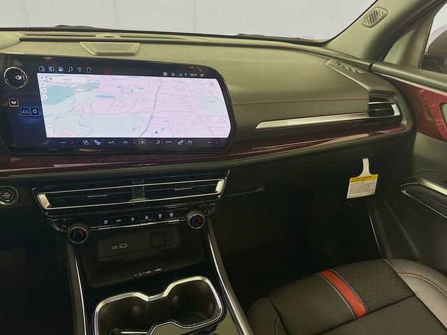 New 2026 Chevrolet Traverse RS w/ LPO, Floor Liner Package image 25