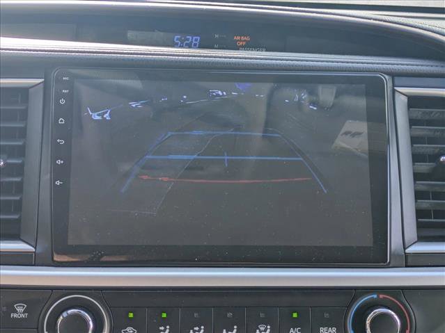 Used 2019 Toyota Highlander LE image 13