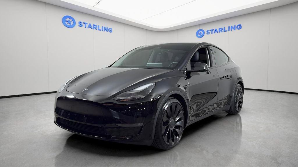 Used 2022 Tesla Model Y Performance image 16
