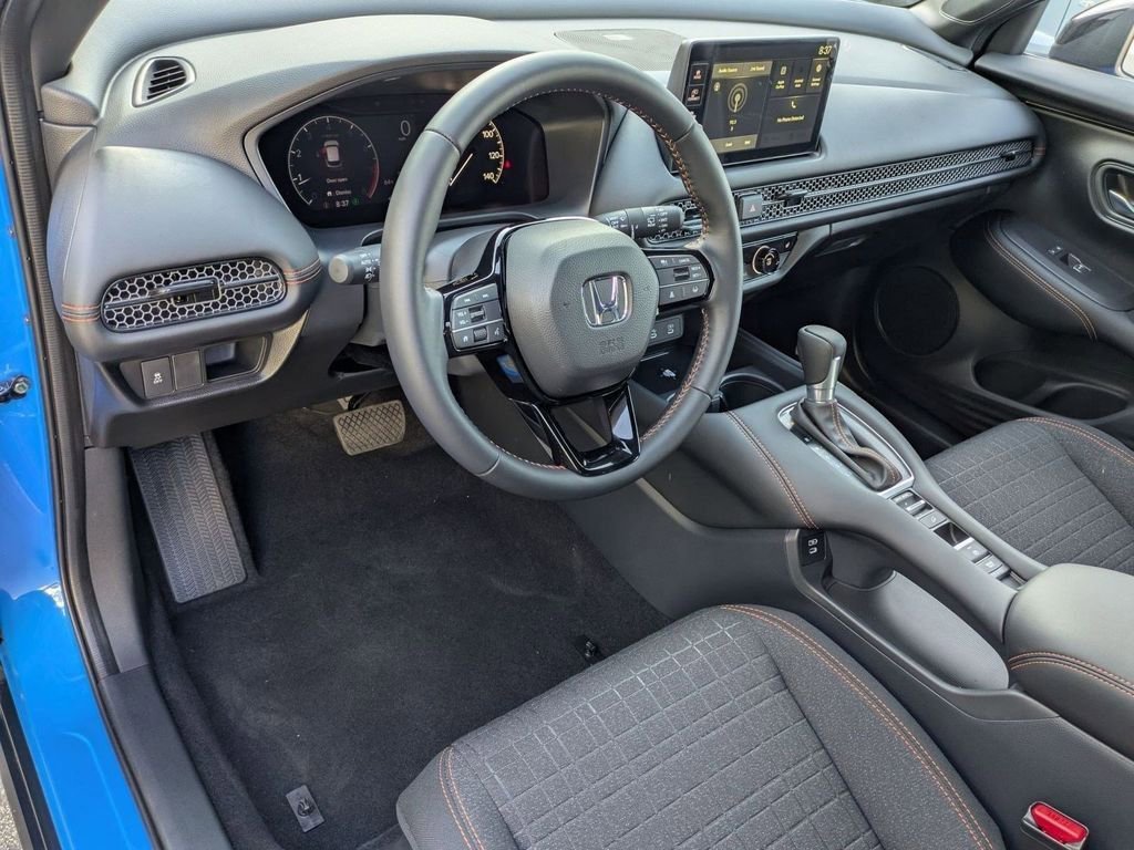 Certified 2026 Honda HR-V Sport image 5