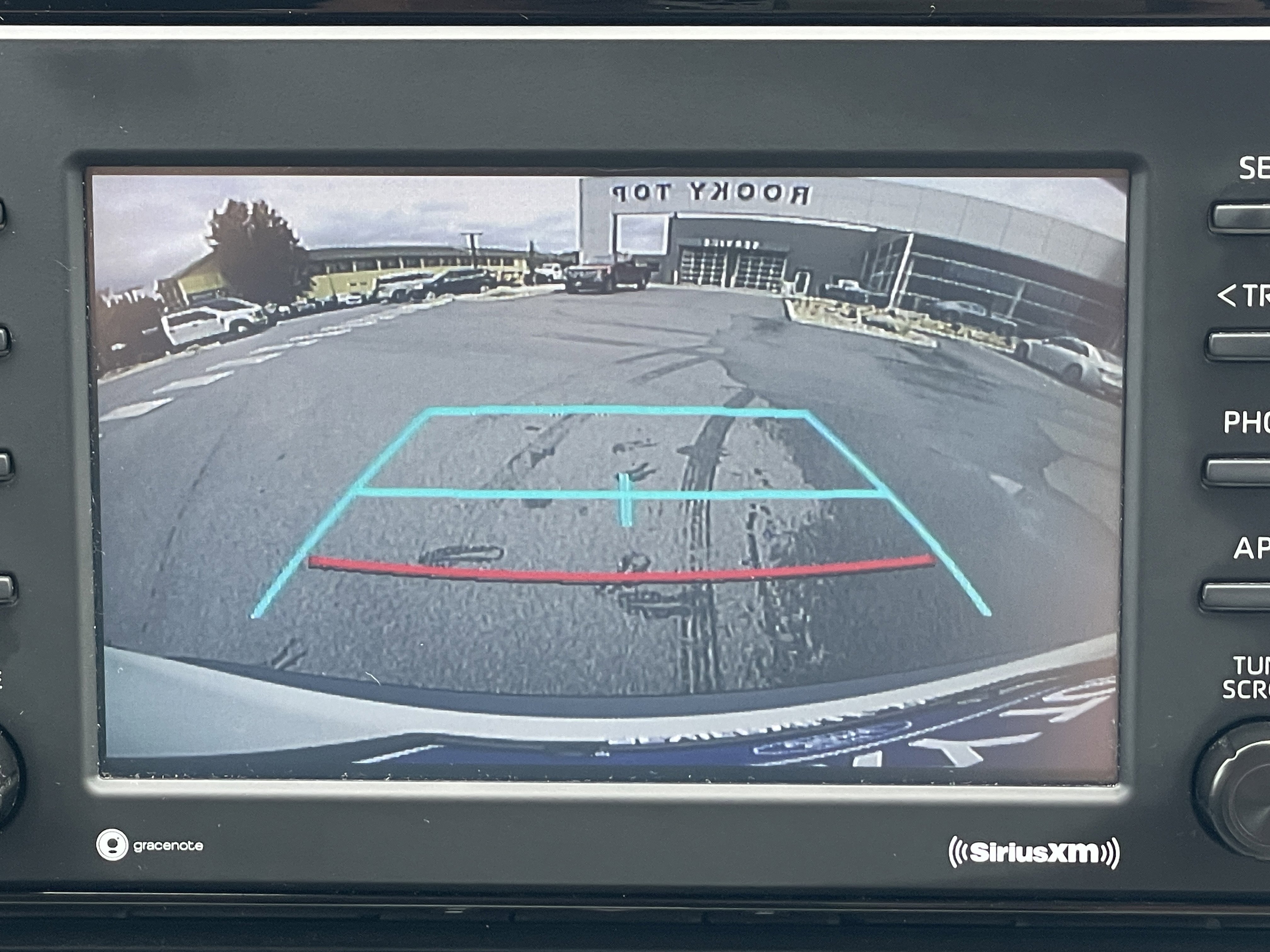 Used 2021 Toyota RAV4 XLE Premium image 30