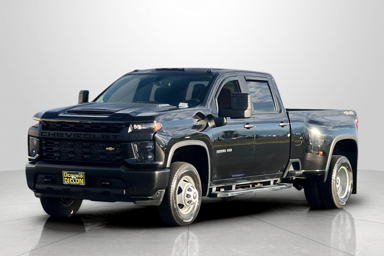 Used 2022 Chevrolet Silverado 3500 W/T image 9