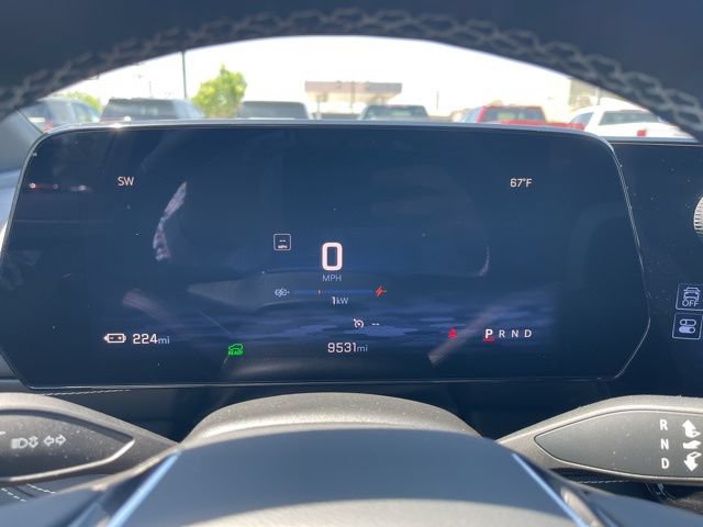 Used 2024 Chevrolet Blazer EV LT AWD/4WD image 23