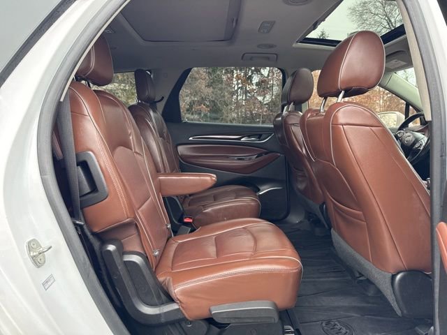 Used 2018 Buick Enclave Avenir image 25