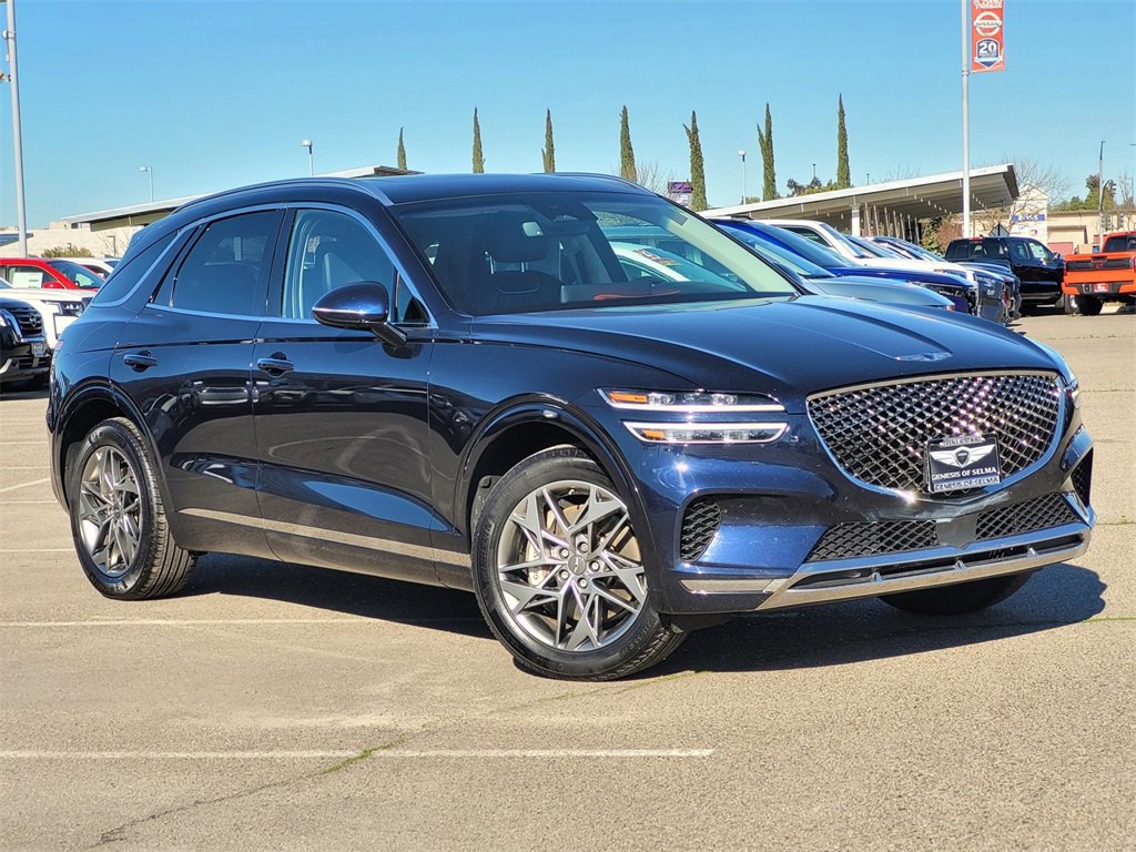 Used 2023 Genesis GV70 2.5T w/ Select Package image 2