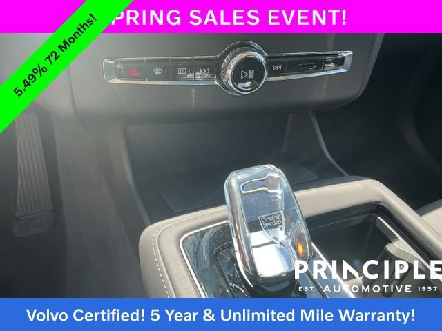 Certified 2025 Volvo XC90 B5 Plus AWD/4WD image 22