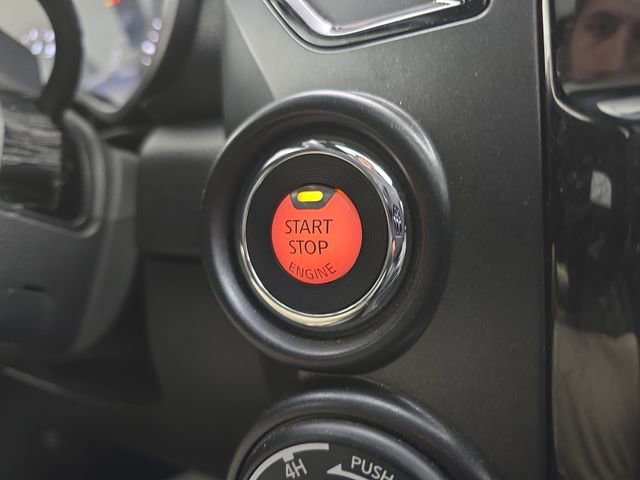 Used 2024 Nissan Titan PRO-4X w/ Pro-4x Convenience Package image 35