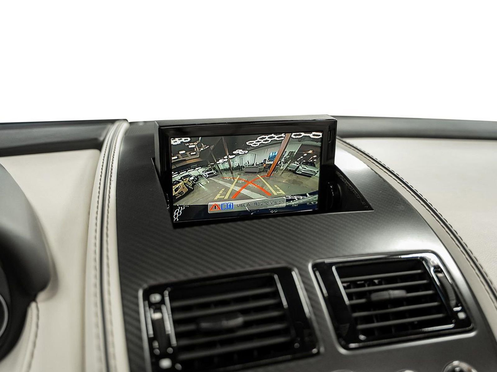 Used 2015 Aston Martin DB9 Volante image 52