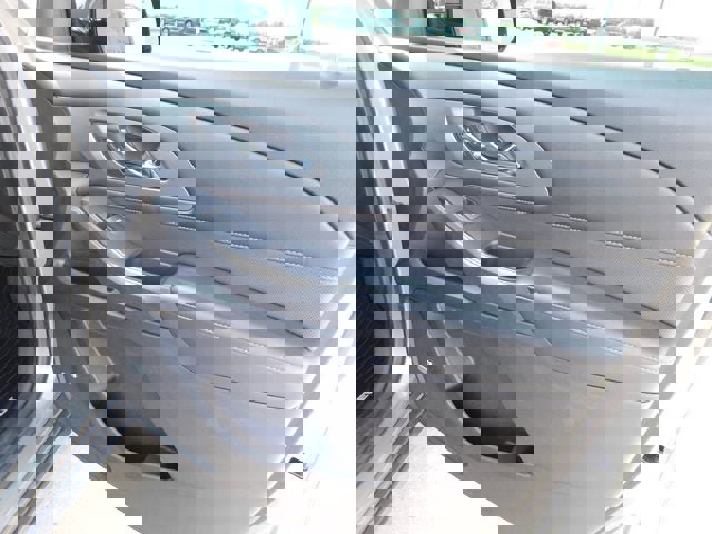 Used 2018 Chevrolet Traverse Premier w/ Driver Confidence II Package image 10