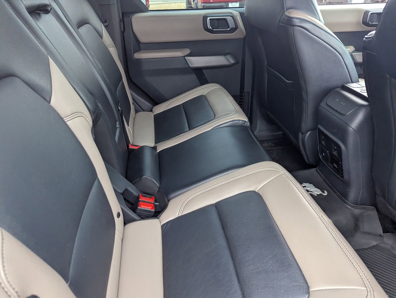 Certified 2022 Ford Bronco Wildtrak image 14