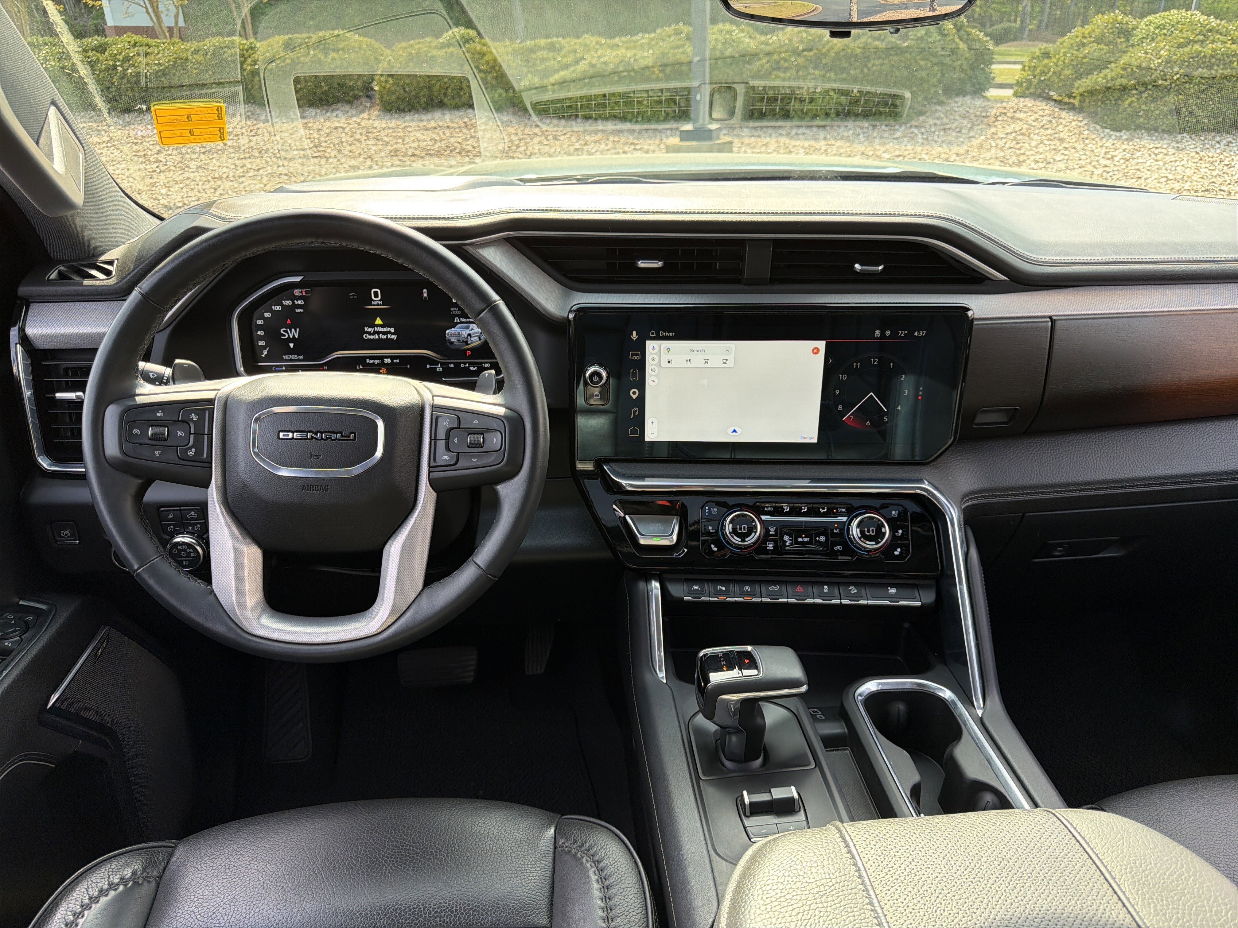 Used 2024 GMC Sierra 1500 Denali w/ Denali Reserve Package AWD/4WD image 21