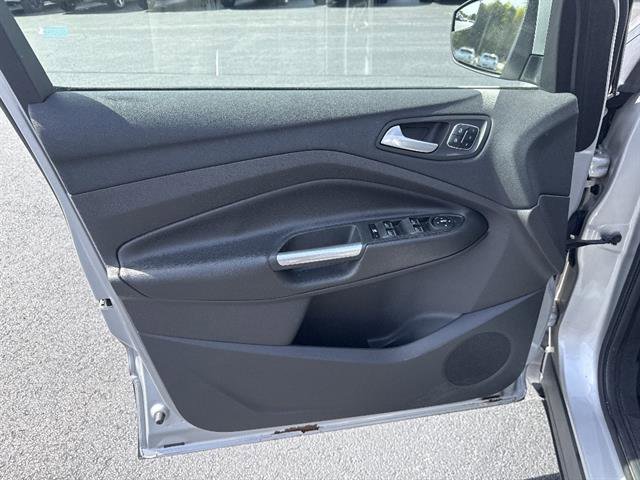 Used 2016 Ford Escape Titanium image 7
