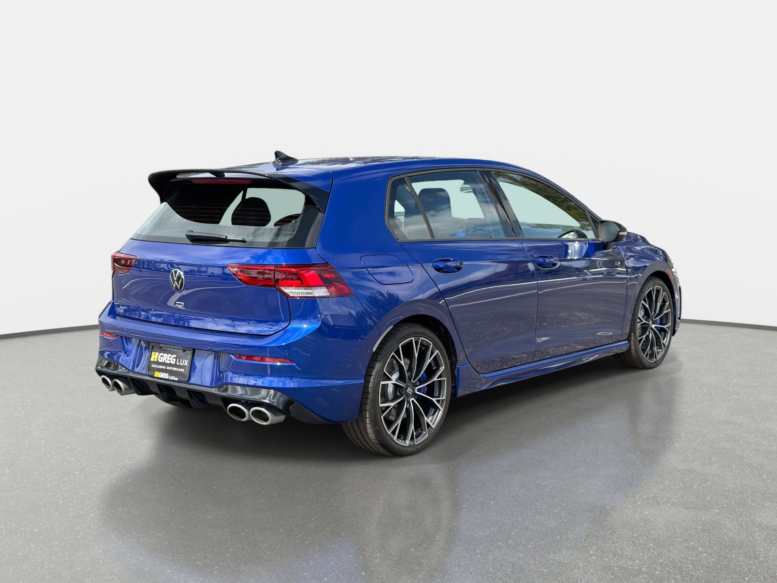 Used 2025 Volkswagen Golf image 3