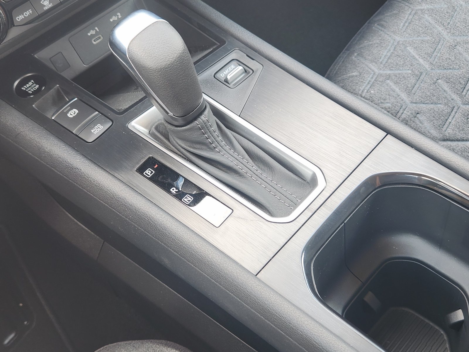New 2026 Nissan Kicks SV w/ Cold Weather Package FWD image 19
