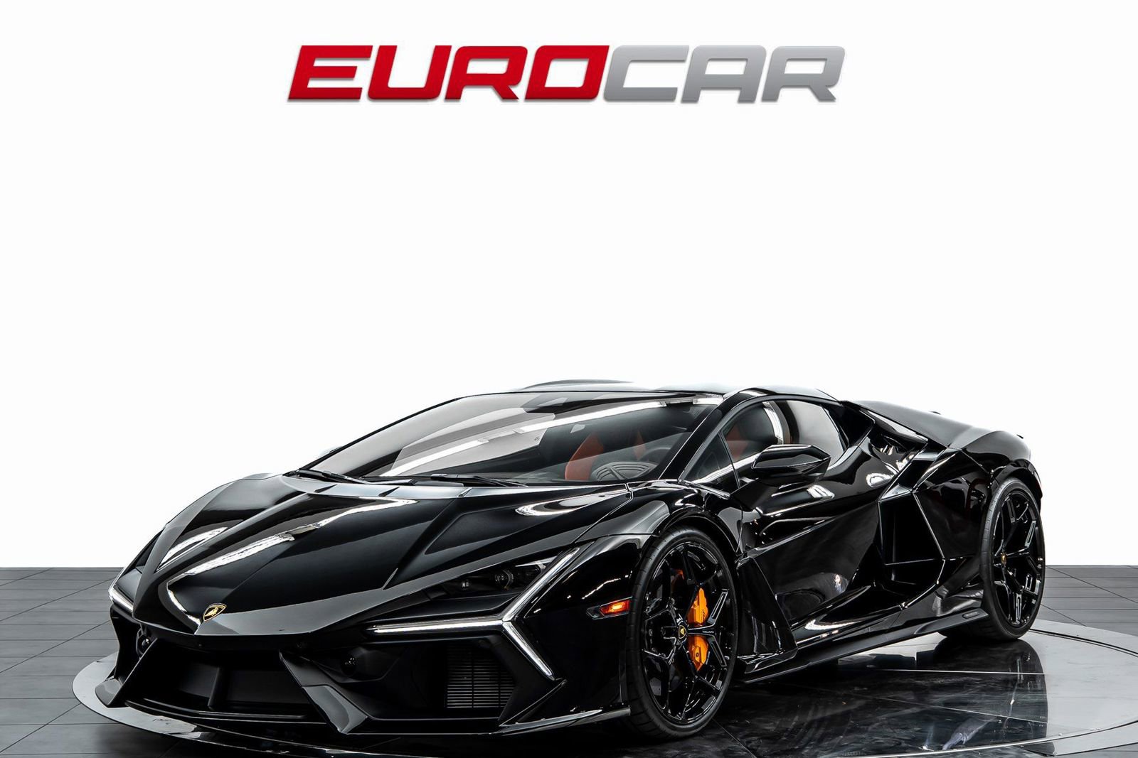 Used 2025 Lamborghini Revuelto AWD/4WD video 1