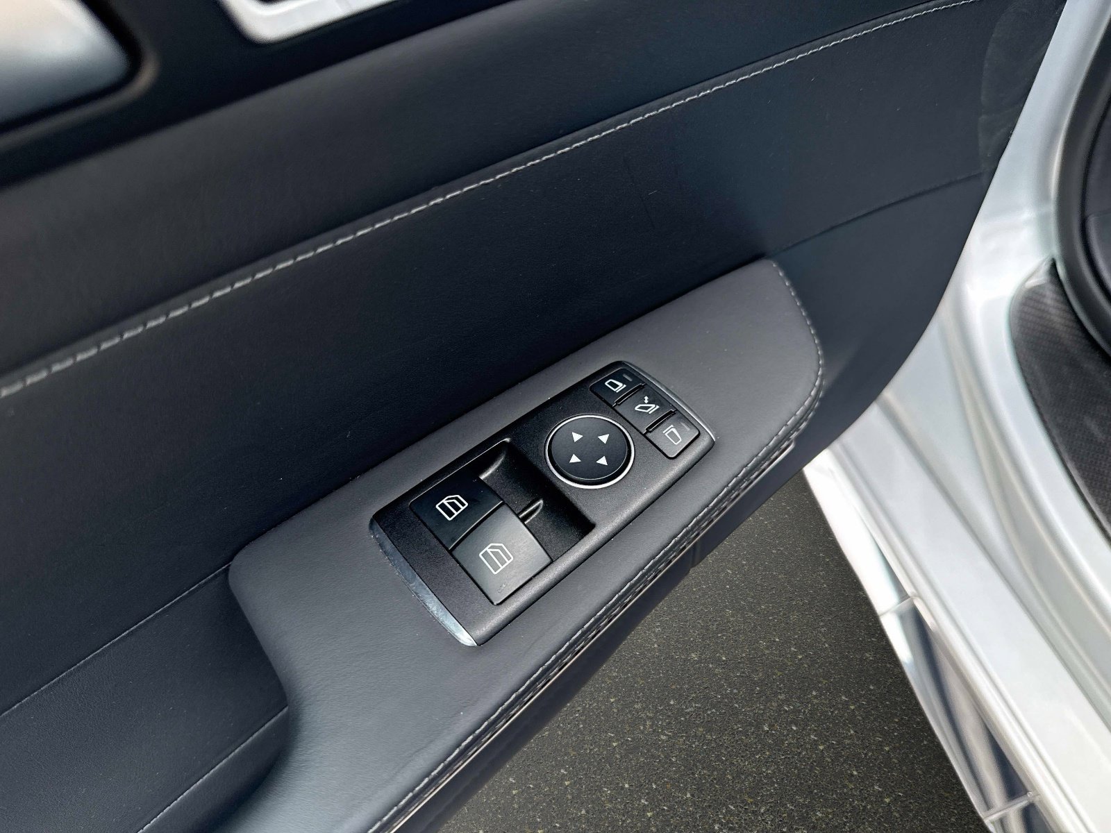 Used 2018 Mercedes-Benz AMG GT C image 19