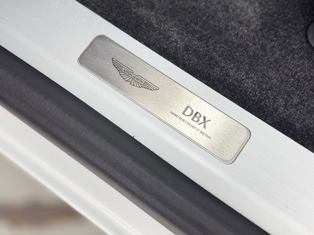 New 2025 Aston Martin DBX 707 image 32