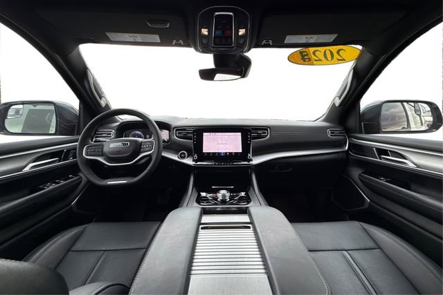 Used 2024 Jeep Wagoneer Series II w/ Convenience Group I AWD/4WD image 22