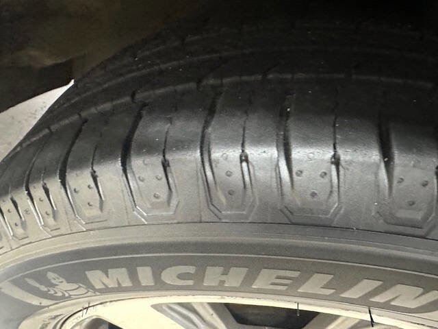 Used 2013 Honda Pilot Touring image 9